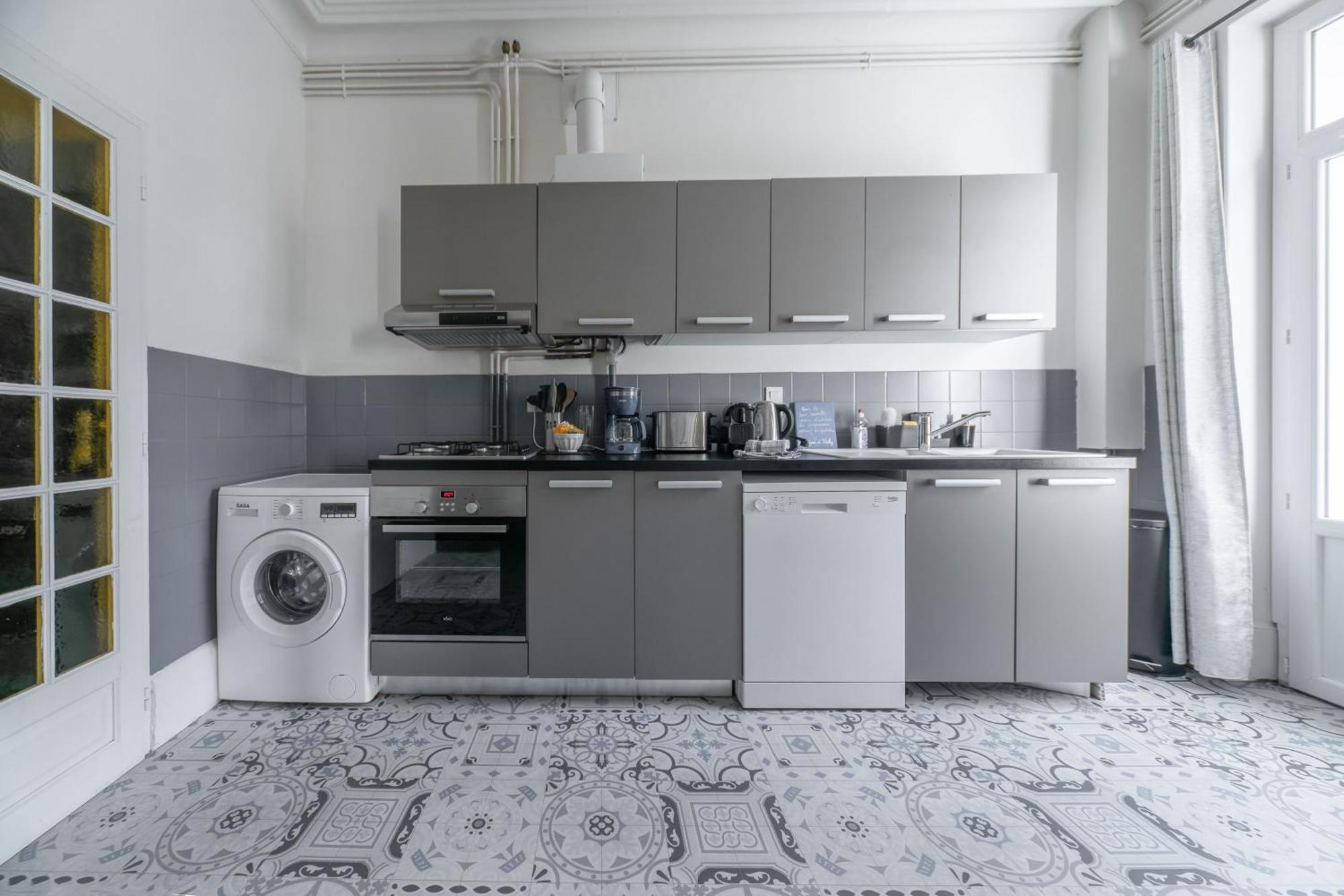 Residence Epinat II - Appartements Centre - Parking Βισύ Δωμάτιο φωτογραφία